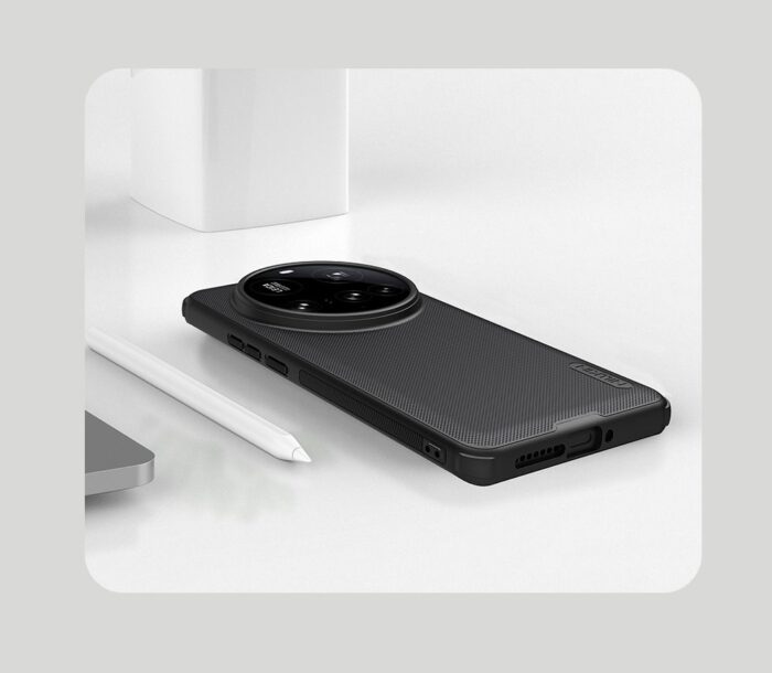Калъф от Nillkin Super Frosted PRO Back Cover за Xiaomi 15 Ultra Black - Image 6