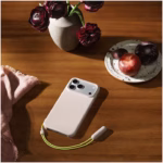 Калъф от Beats за iPhone 17 Pro Max Kickstand Case with MagSafe and Camera Control - Lime Stone - Image 3