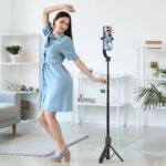 Селфи стик Tech-Protect L04S Bluetooth Selfie Stick with Tripod up to 95cm and 360 Head - Black - Image 5