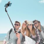 Селфи стик Tech-Protect L05S Bluetooth Selfie Stick with Tripod up to 105cm with LED Light - Black - Image 9