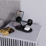 Зарядна станция от Tech-Protect QI15W-A41 3in1 Wireless Charger with MagSafe for Apple Devices - Black - Image 5