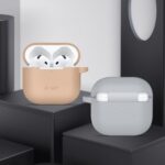 Калъф от Tech-Protect Silicone Hook
Case за AirPods 4 - Green - Image 3