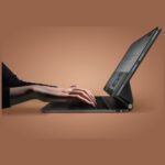 Калъф с клавиетура Uniq Venno Pro Magnetic Smart Case with Keyboard for iPad 11" 2025 / iPad Air 11" 2024 / 2025 / iPad Pro 11" 2018 / 2020 / 2021 / 2022 / 2024 - Brown - Image 4