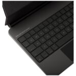 Калъф с клавиетура Uniq Venno Pro Magnetic Smart Case with Keyboard for iPad Air 13" 2024 / 2025 / iPad Pro 13" 2024 - Black - Image 3